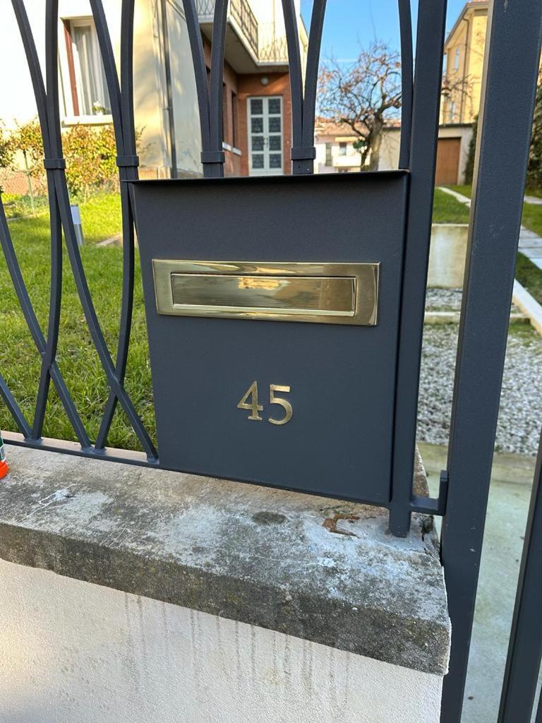 Liberty Dream, Fascino A Vicenza Villa Exterior photo