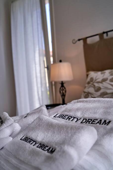Liberty Dream, Fascino A Vicenza Villa Exterior photo